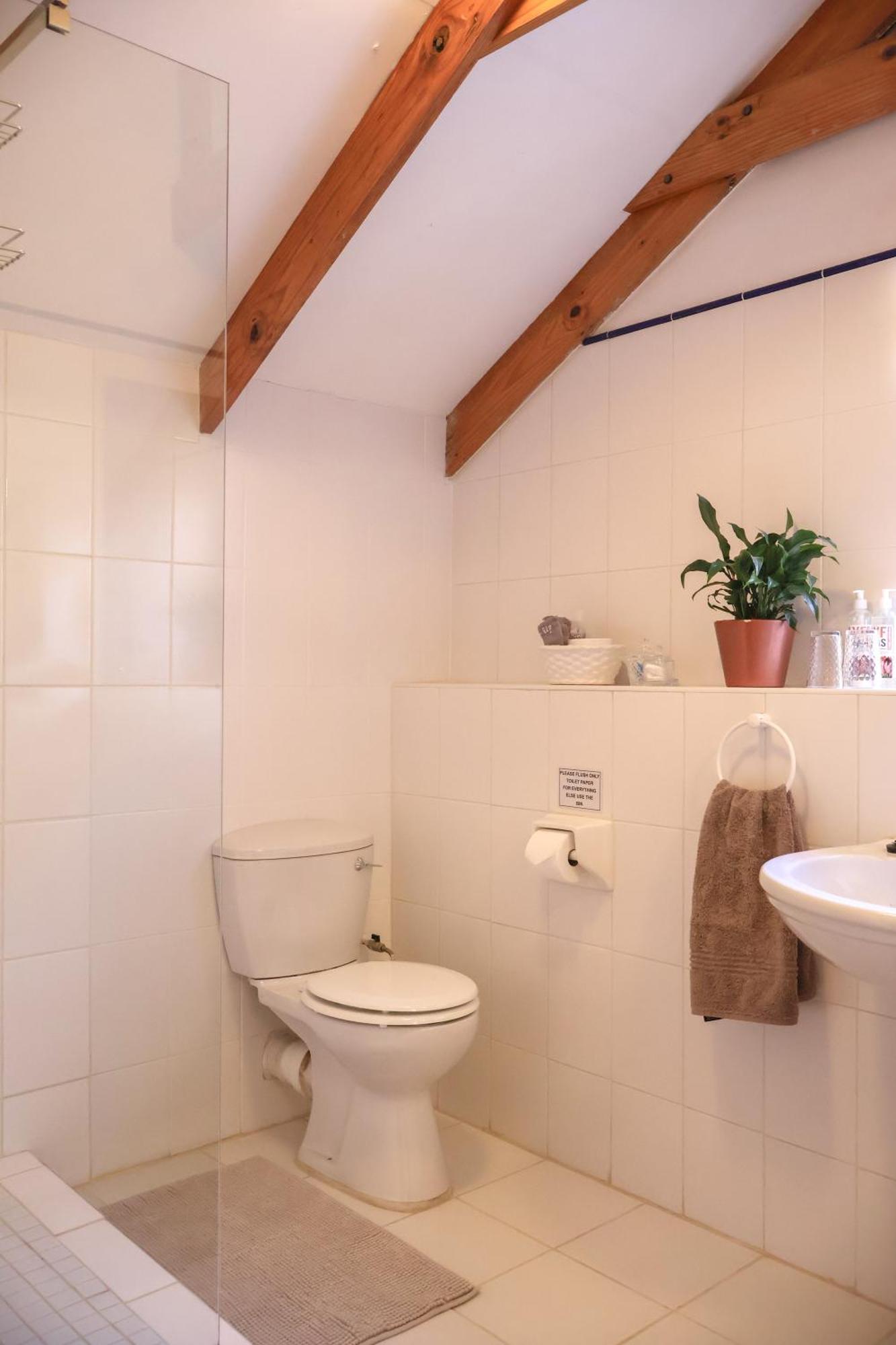 The Gate Guesthouse Кларенс Екстериор снимка